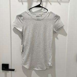 Aritzia tshirt